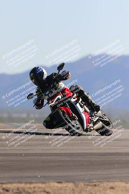 media/Nov-11-2023-SoCal Trackdays (Sat) [[efd63766ff]]/Turn 9 (1pm)/